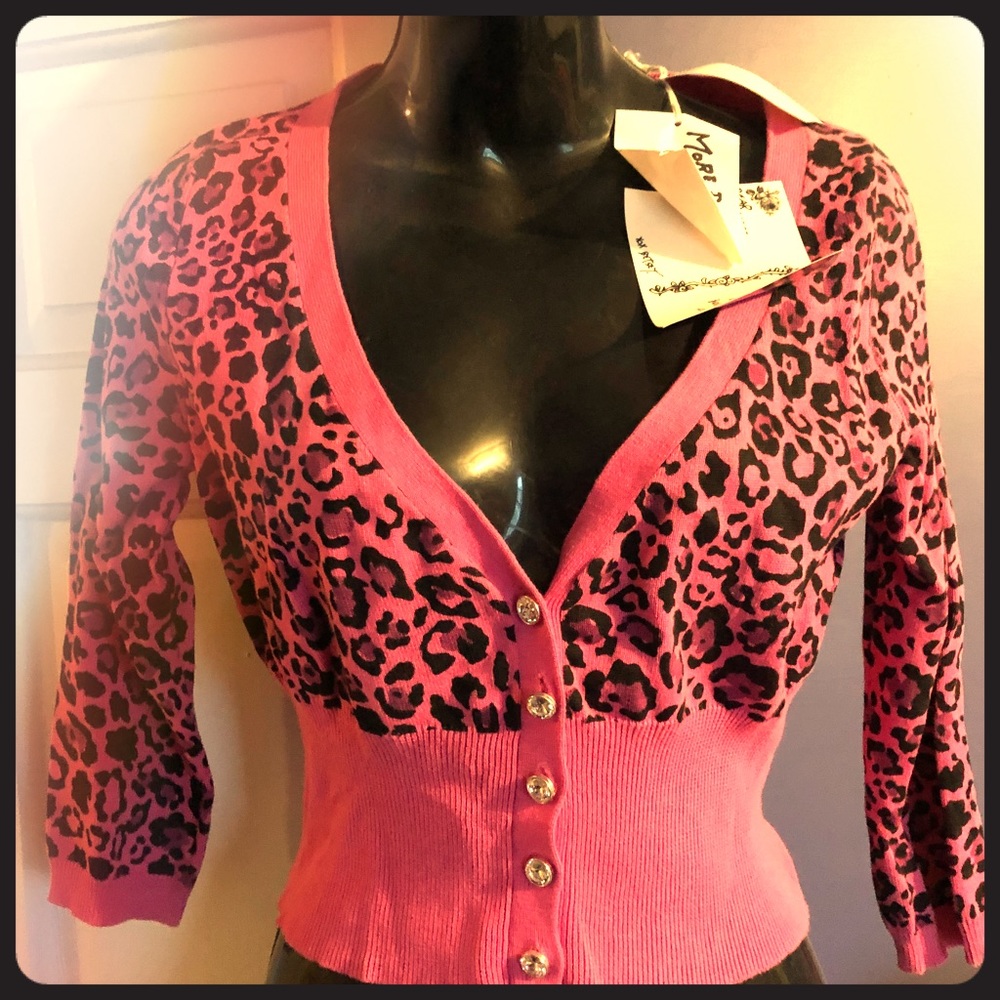 BETSEY JOHNSON SWEATER